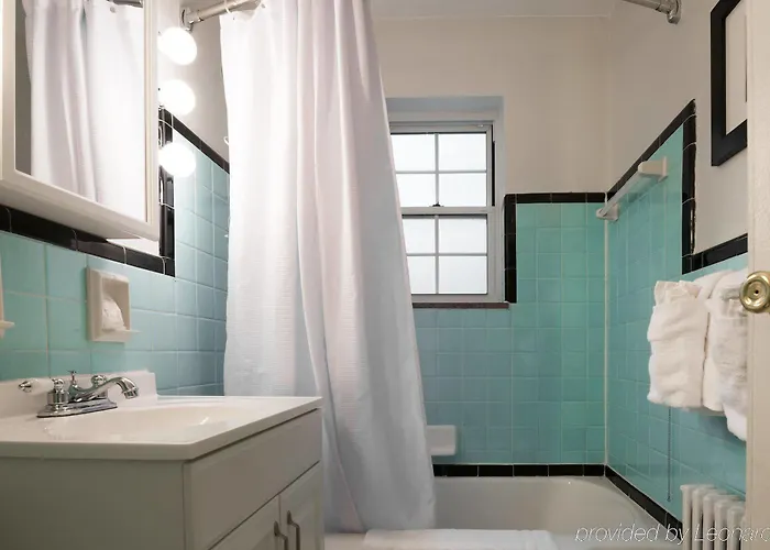 Shadyside 4* Pittsburgh