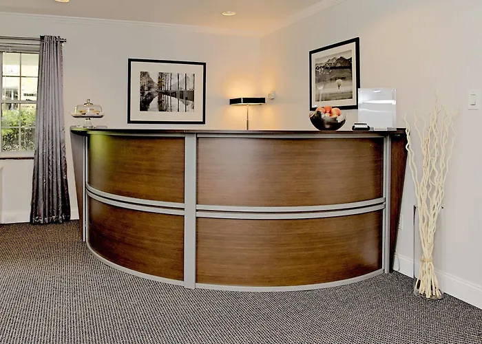 Shadyside 4* Pittsburgh