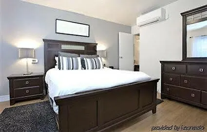 Shadyside 4*